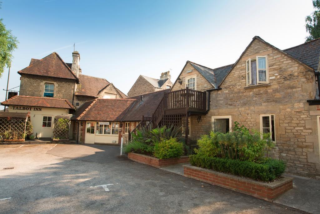 The Talbot Inn Cirencester Extérieur photo